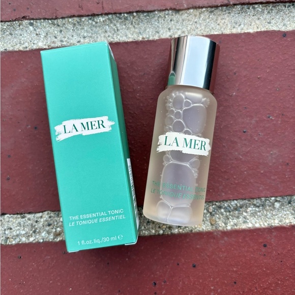 La Mer The Essential Tonic Deluxe Sample 30ml - Picture 2 of 3